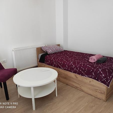 Hostel Denica Скопие Стая снимка