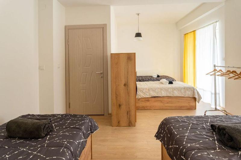 Hostel Denica Скопие Екстериор снимка
