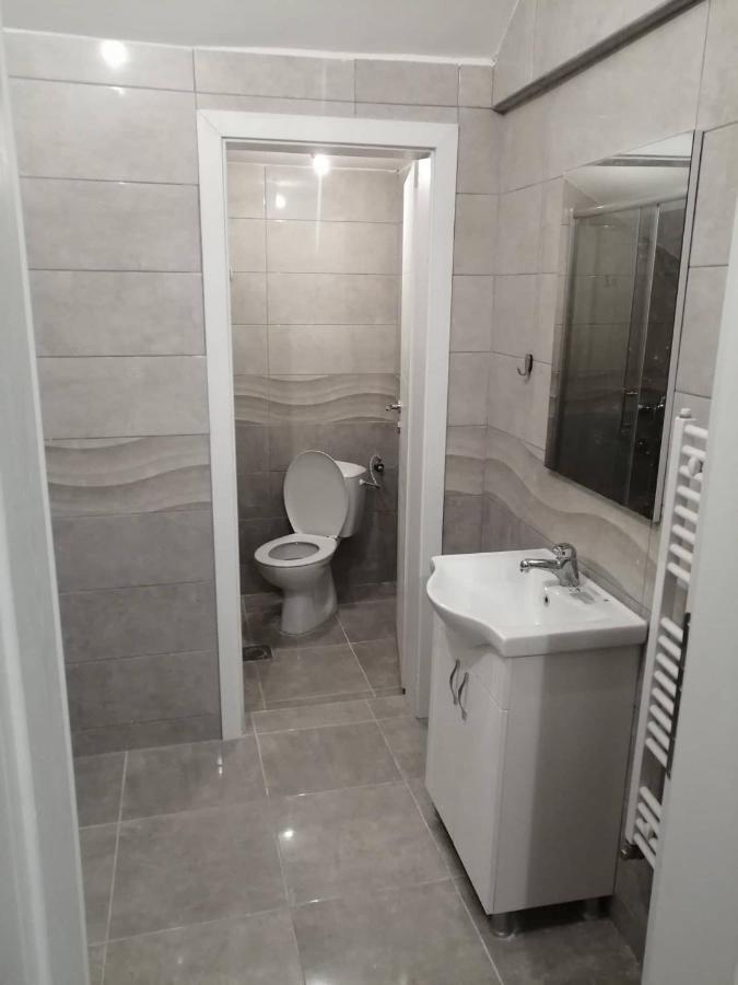 Hostel Denica Скопие Екстериор снимка